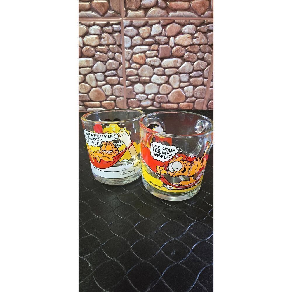 Vintage 1978 McDonalds Garfield Glass Coffee Mug Set of 4 Glasses - Picture 4 of 8